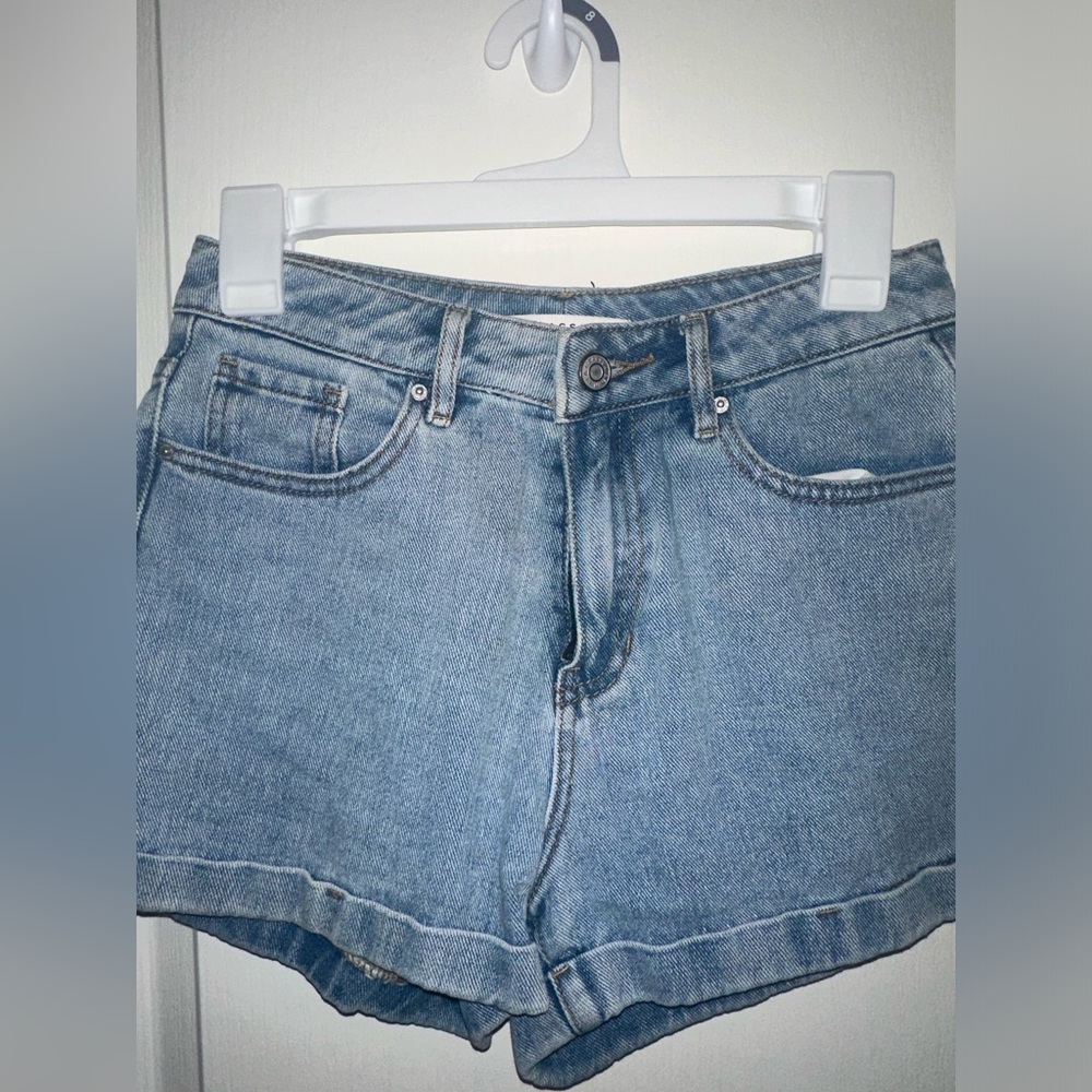 Pacsun high rise shorts size 27